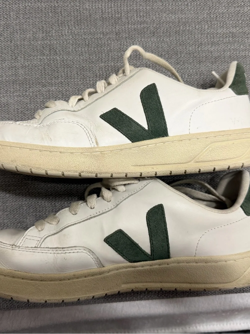 Veja Men White Sneakers with Green V Detail